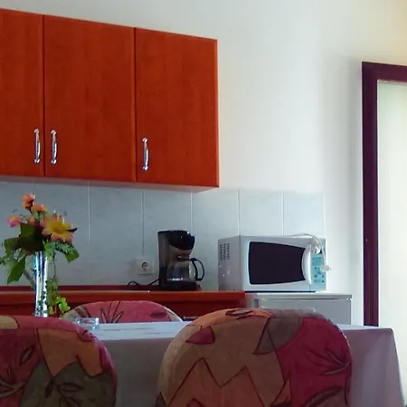 Appartement For Families With Children Pag - 12301 Pag Town